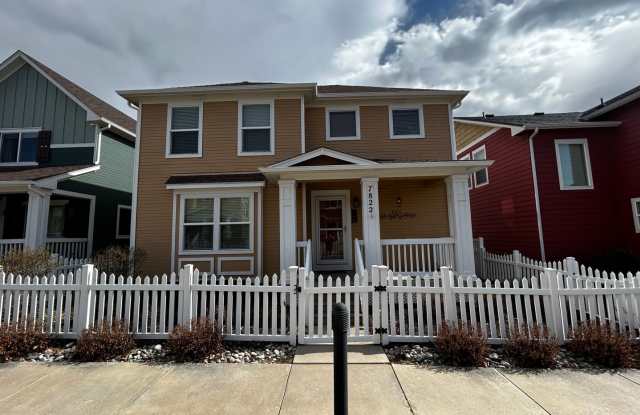 Beautifully Upgraded Home In Indigo Ranch! Gallery 1