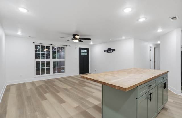 526 Wilmore Road Gallery 4