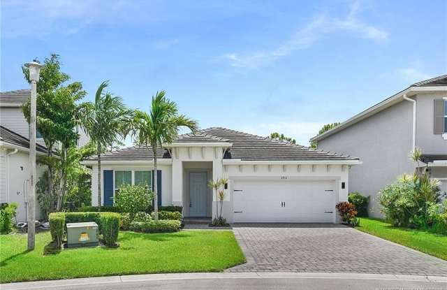4914 SW Montclair Drive photos photos