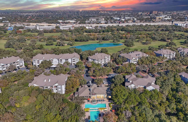 Legends on the Green photos photos