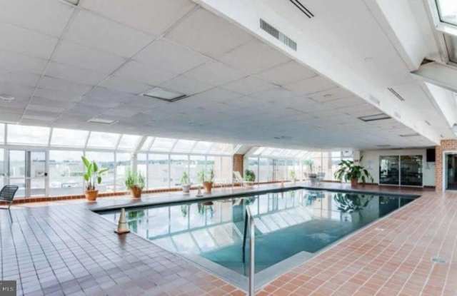 1230 23RD Street NW unit: 818 photos photos