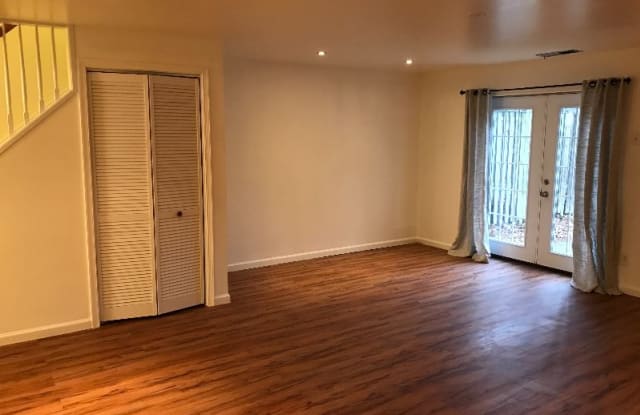 6107 Calico Pool Ln - 6107 Calico Pool Lane, Burke Centre, VA 22015