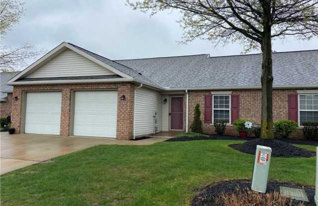 1151 N Jefferson unit: 11 photos photos