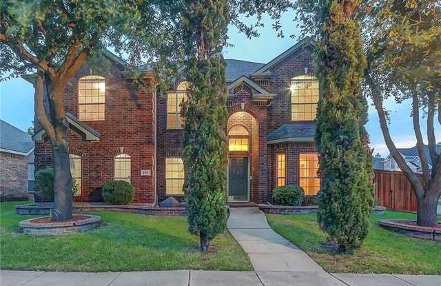 806 Water Oak Drive - 806 Water Oak Drive, Allen, TX 75002