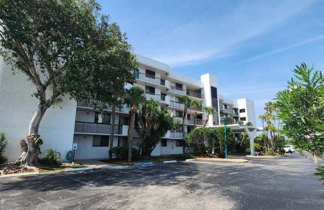 300 Columbia Drive photos photos