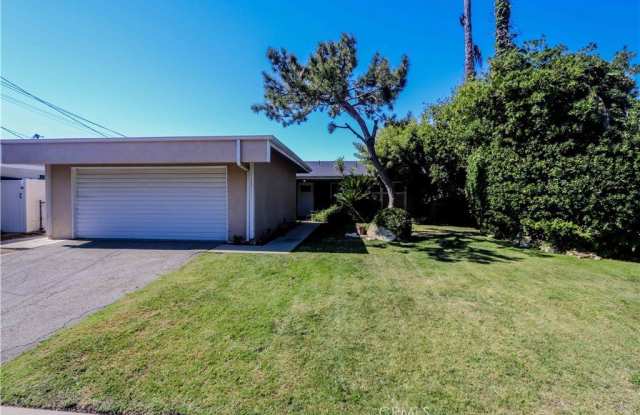 28749 Cedarbluff Drive Gallery 2