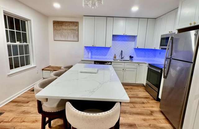 597 #R PRIMUS Court photos photos