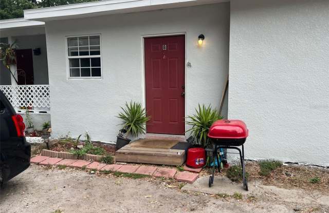 4204 N MANHATTAN AVENUE photos photos