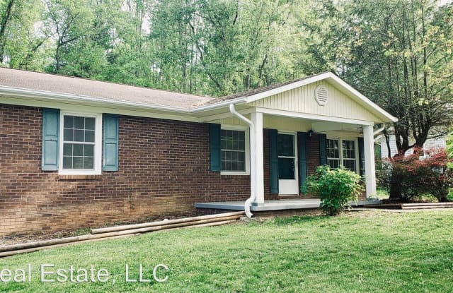 103 Wicklow Drive - 103 Wicklow Drive, Buncombe County, NC 28806