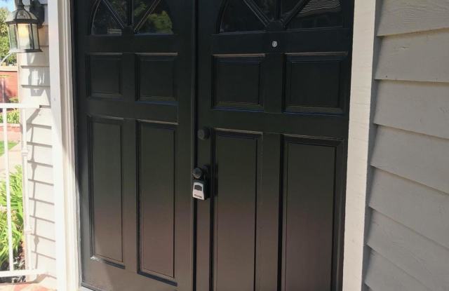 11905 River Grove Court Gallery 3