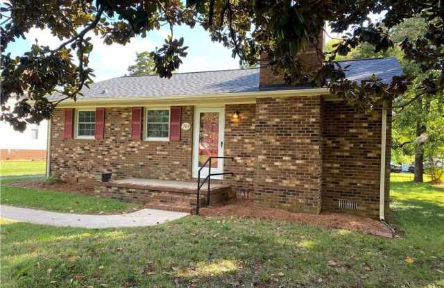 Great 2 bed 1 bath in Burlington! photos photos