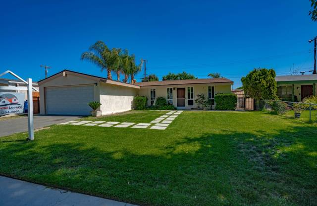 COMING SOON! Single Story 3 Bedroom in Canyon Country! photos photos COMING SOON! Single Story 3 Bedroom in Canyon Country! photos photos