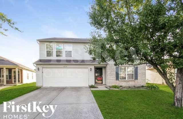 8122 Whitview Drive - 8122 Whitview Drive, Indianapolis, IN 46237