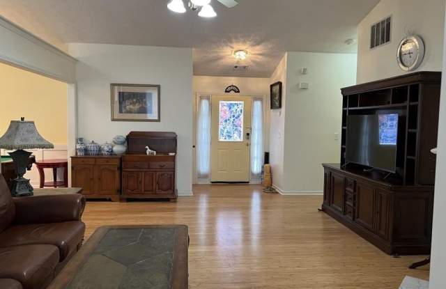 1590 Westfield Court Gallery 3
