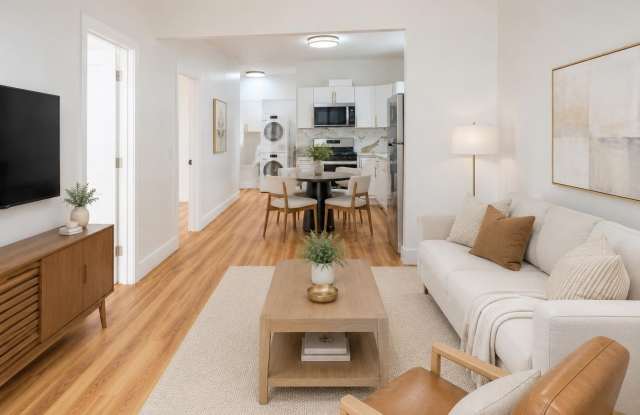 133 WEST 5TH ST photos photos