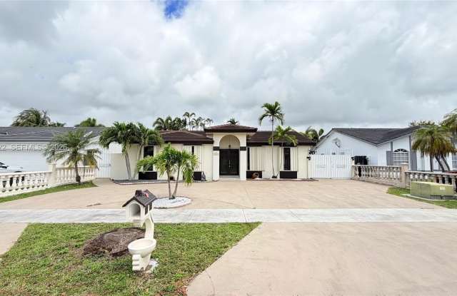 14861 SW 173rd St photos photos