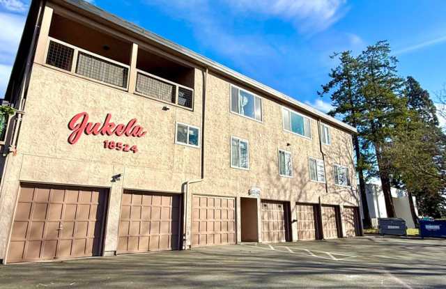 18524 TM JD GISZ LLC photos photos