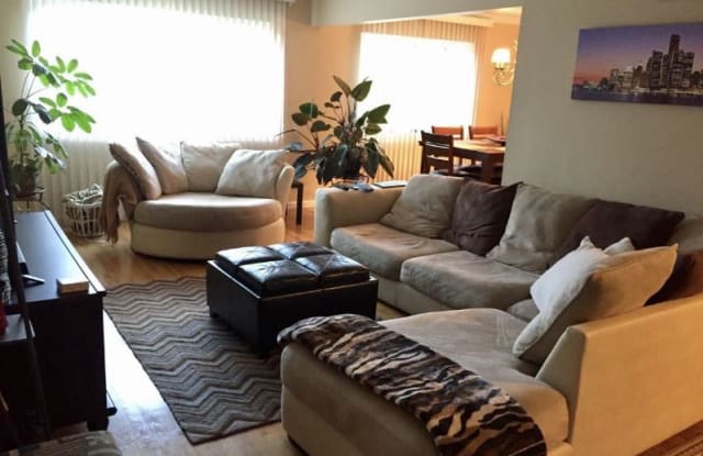 801 W Long Lake Rd - 801 West Long Lake Road, Oakland County, MI 48302