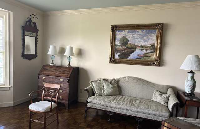 111 Woodland Avenue Gallery 3