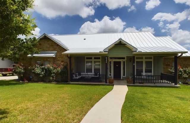 2141 Stone Oak photos photos