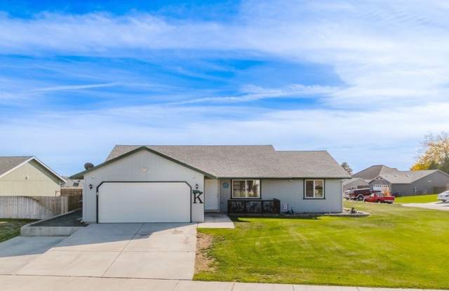 Corner Lot Home For Rent! photos photos