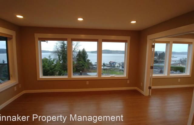 2715 Soundview Dr W - 2715 Soundview Drive West, University Place, WA 98466