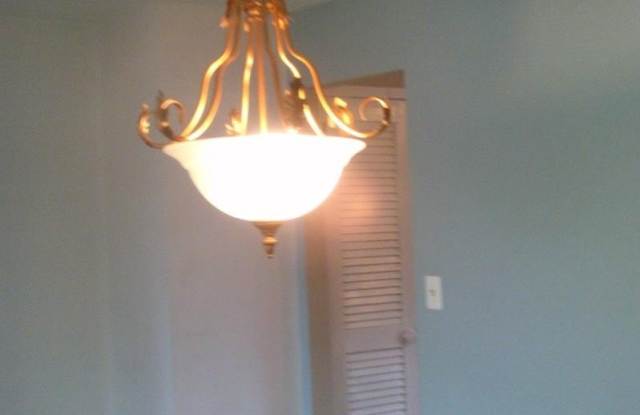 1004 VICTORIA Court photos photos