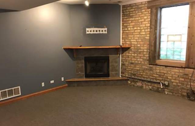 815 North Winchester Avenue Gallery 2