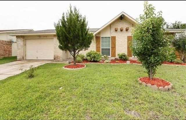 6412 Pine Street - 6412 Pine Street, Rowlett, TX 75089