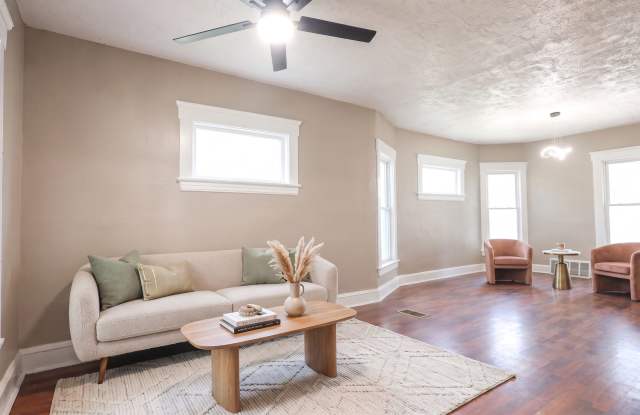 Welcome home to this freshly renovated 3-bedroom, 1-bathroom home on Cleveland’s West Side! photos photos
