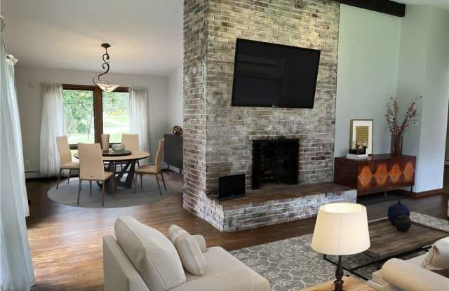 675 Derby Milford Road - 675 Derby-Milford Road, Orange, CT 06477