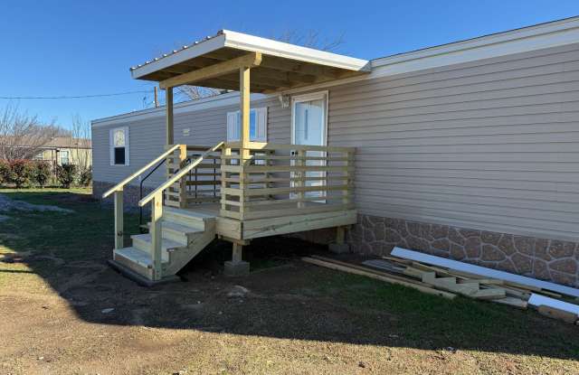 3104 Cardinal Road N photos photos