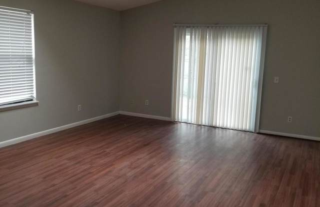 8733 PINEVALLEY LN - 8733 Pinevalley Lane, Jacksonville, FL 32244