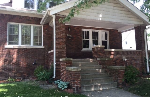 15531 N Park Ave - 15531 North Park Avenue, Eastpointe, MI 48021