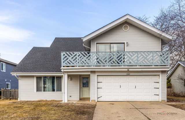 1261 Hialeah Lane photos photos