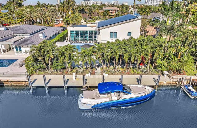 307 Holiday Dr photos photos