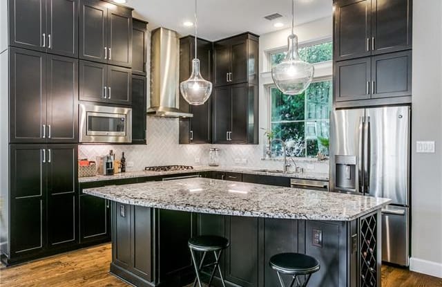 778 Spanish Oaks Place - 778 Spanish Oaks Pl, Dallas, TX 75204