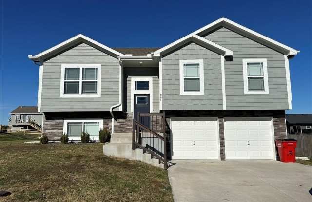 1004 NW 3rd Street photos photos 1004 NW 3rd Street photos photos