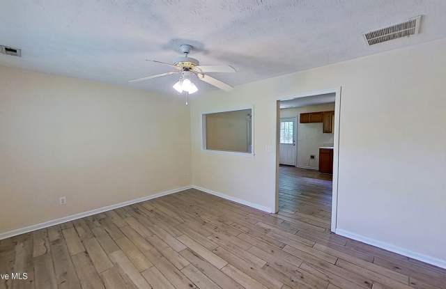 237 Bountiful Lane Gallery 2