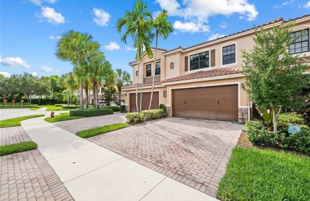 10810 NW 74TH DR photos photos