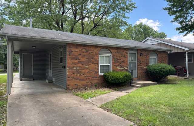 2 Bedroom House close to Hospitals! $895 photos photos