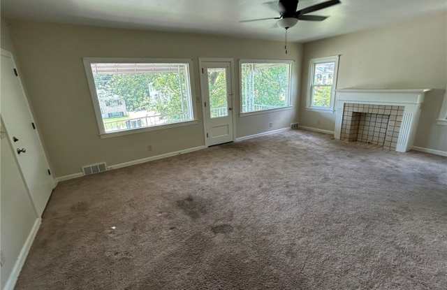 1716 Fulton Road NW Gallery 3