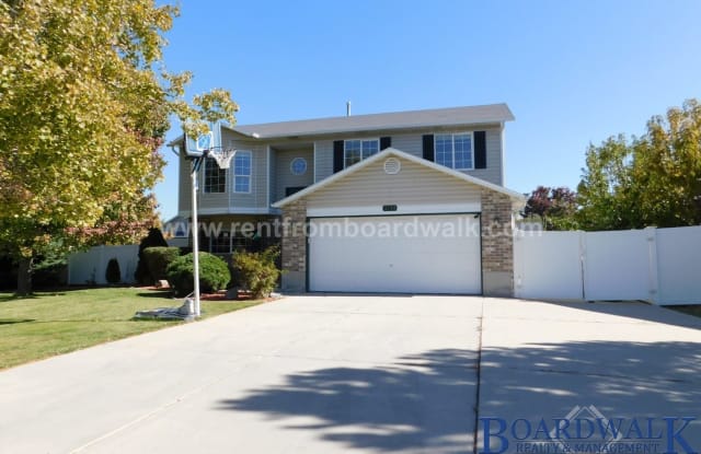 3719 S Dunham Ln - 3719 Dunham Lane, West Valley City, UT 84119