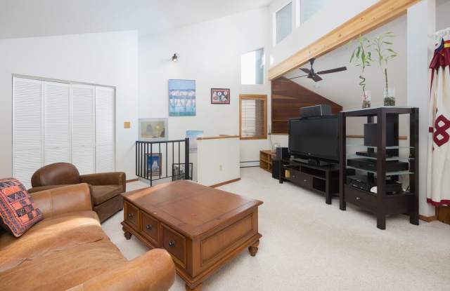 Available now! Year lease! POOL, Two Bedrooms, and a giant loft! In unit Laundry. Beautiful views! photos photos