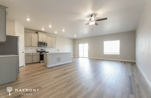 17975 East 94th Drive Gallery 3
