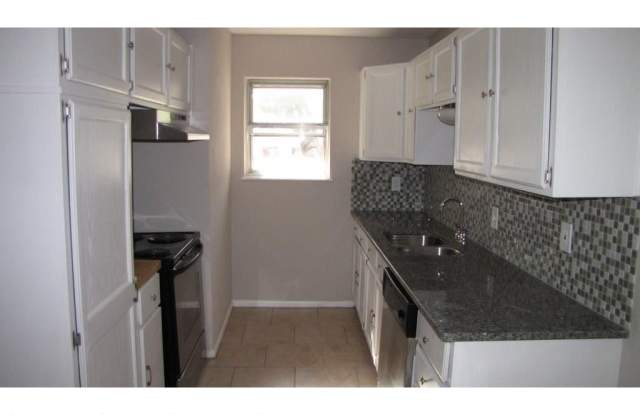 4700 Norris Valley Dr Gallery 2