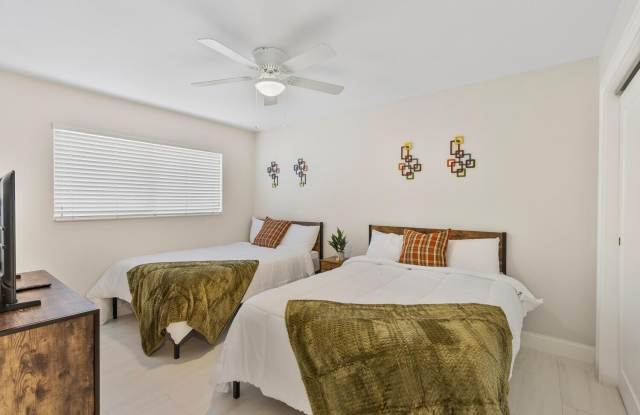 414 Ocean Breeze Gallery 4