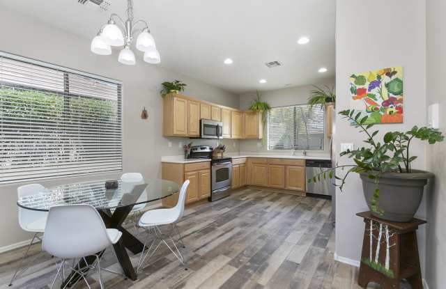 1809 W Morse Drive Gallery 2