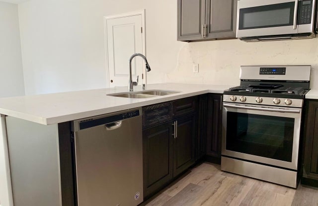 7812 Vassar Avenue - 7812 Vassar Ave, Los Angeles, CA 91304