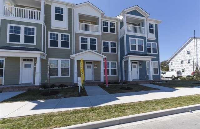 1005 E Ocean View Avenue - 1005 East Ocean View Avenue, Norfolk, VA 23503